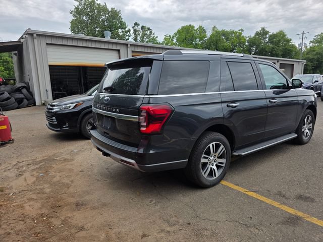 Used 2023 Ford Expedition Limited AWD/4WD image 15