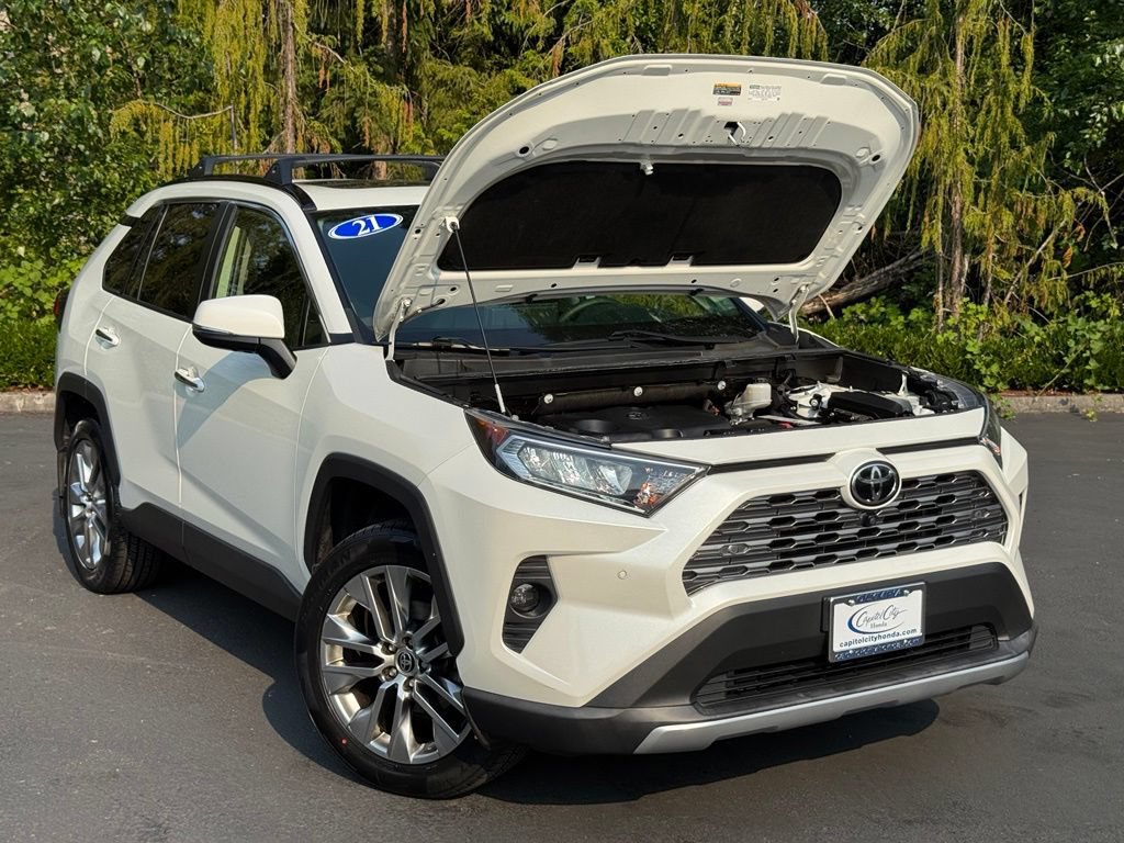 Used 2021 Toyota RAV4 Limited AWD/4WD image 38