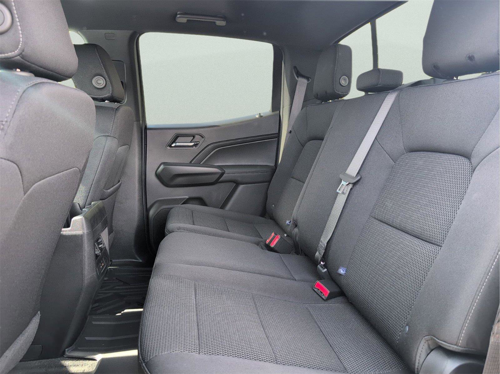 New 2026 GMC Canyon Elevation w/ Convenience Package image 13