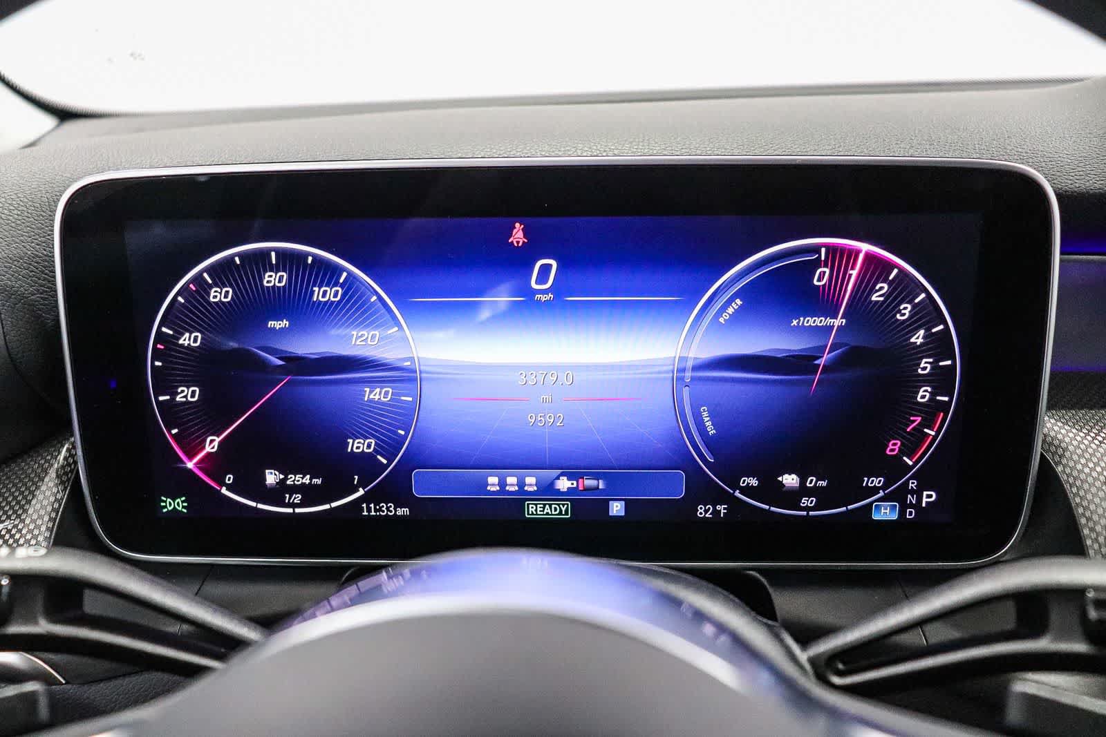Used 2025 Mercedes-Benz GLC 350e 4MATIC image 24