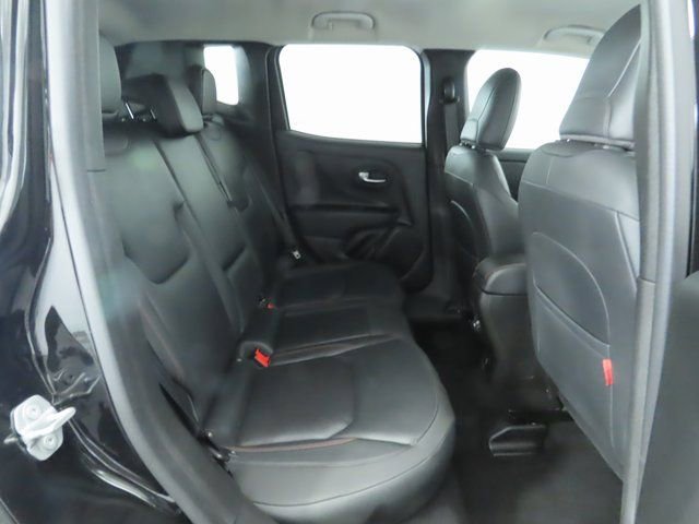 Used 2022 Jeep Renegade Trailhawk image 23