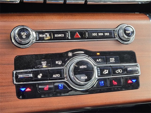 Used 2022 Lincoln Aviator Reserve w/ Equipment Group 201A image 16