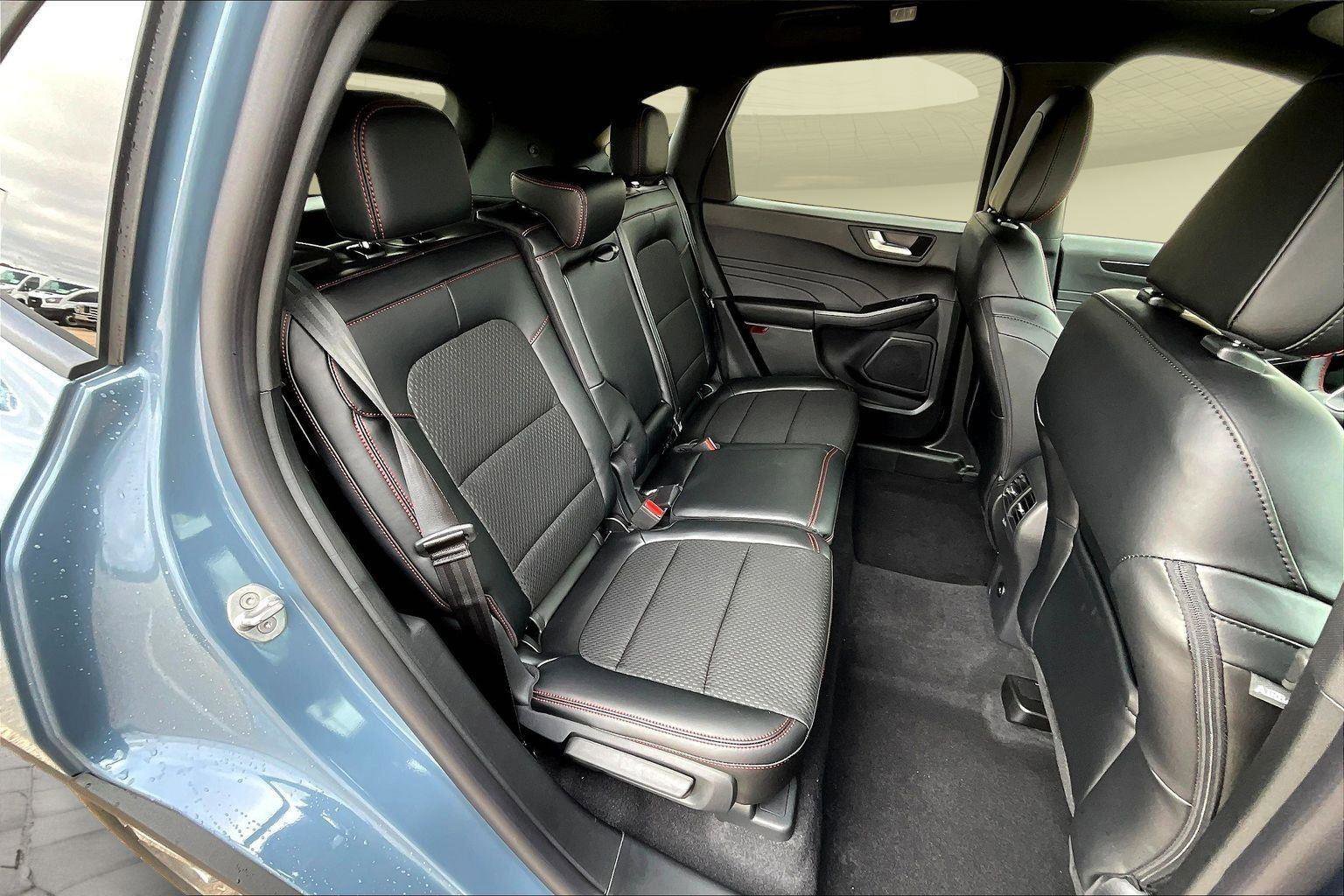 New 2026 Ford Escape ST-Line w/ Tech Pack #1 image 10