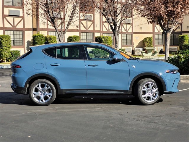 Used 2024 Dodge Hornet R/T Plus w/ Tech Pack Plus w/o Parking image 4