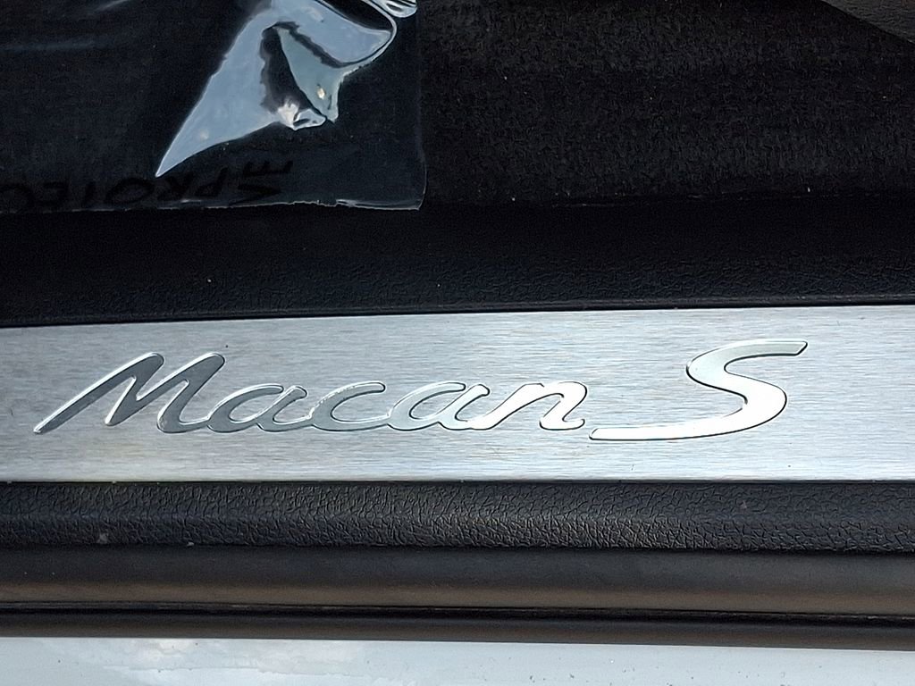 Used 2023 Porsche Macan S image 31