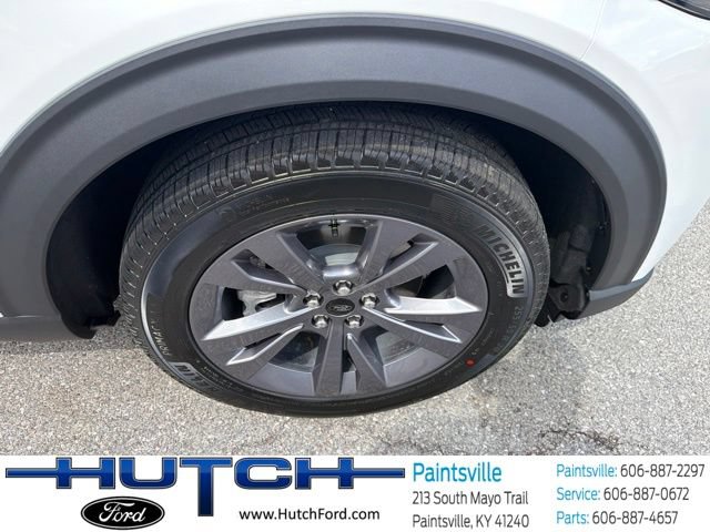 New 2026 Ford Explorer Active w/ Active Comfort Package AWD/4WD image 29