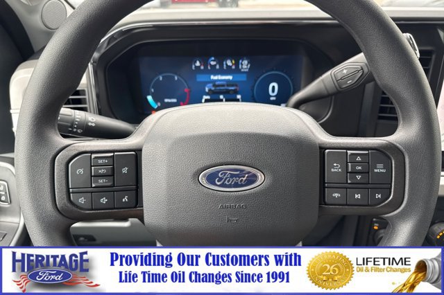 New 2026 Ford F250 XLT w/ XLT Premium Package AWD/4WD image 23