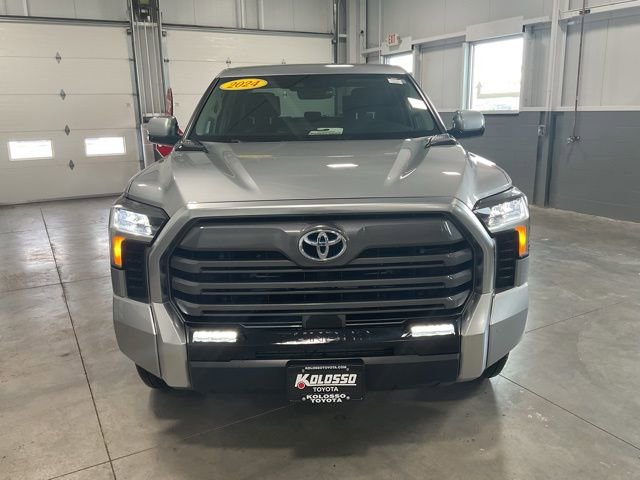 Used 2024 Toyota Tundra Limited w/ Power Package image 2