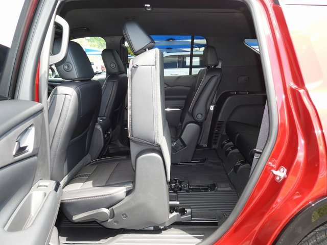 New 2026 Chevrolet Traverse High Country w/ LPO, Floor Liner Package image 51