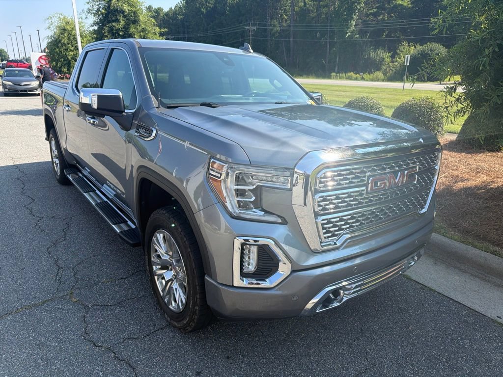 Used 2020 GMC Sierra 1500 Denali w/ Technology Package AWD/4WD image 3