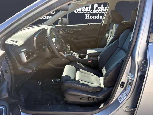 Used 2025 Subaru Outback Touring AWD/4WD image 9