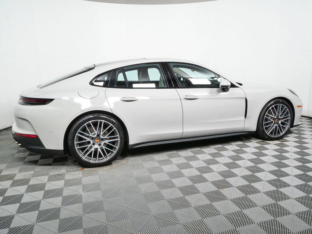 New 2026 Porsche Panamera 4 AWD/4WD image 28