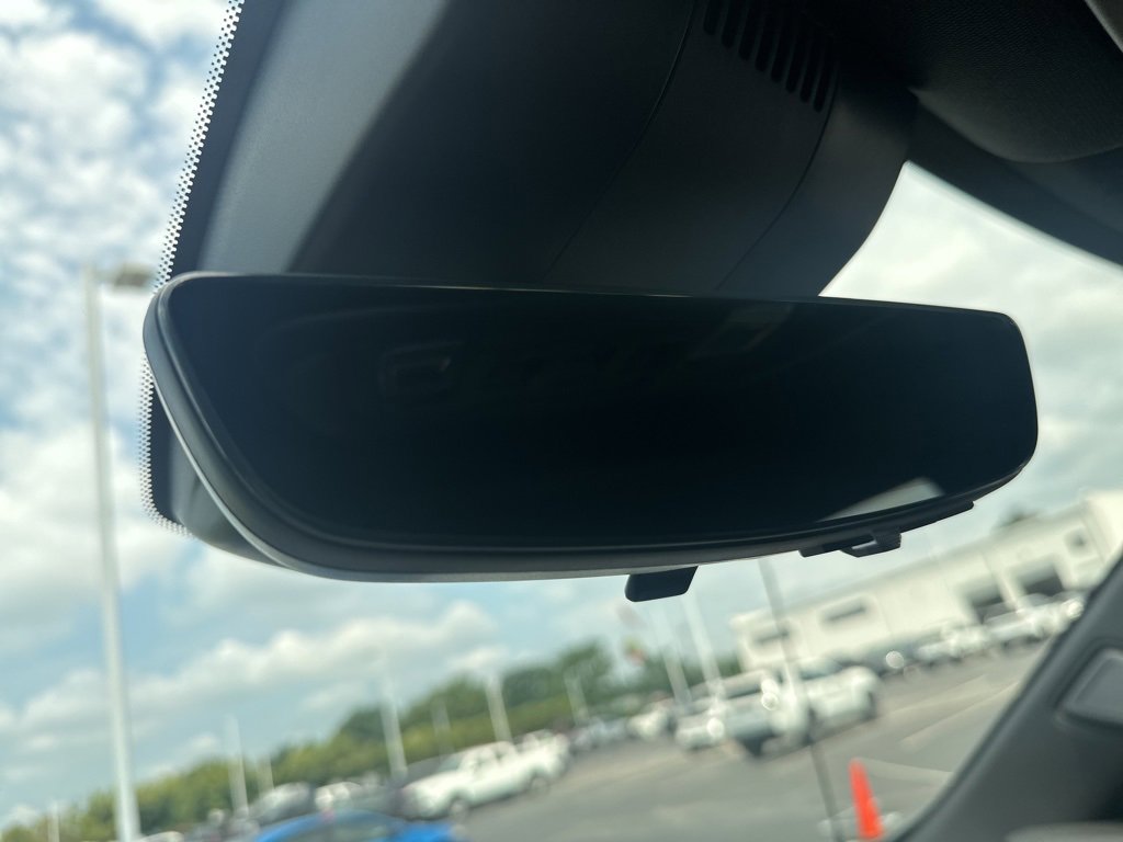 Used 2024 Chevrolet Silverado 1500 ZR2 w/ Technology Package image 24