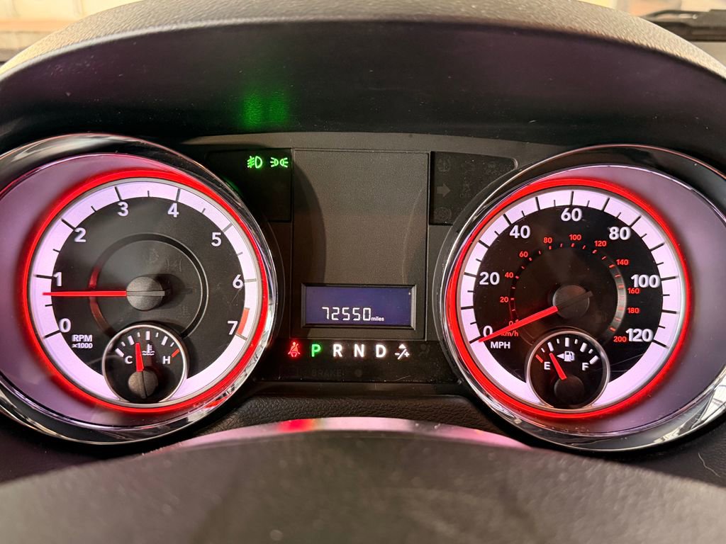 Used 2018 Dodge Grand Caravan SXT FWD image 17