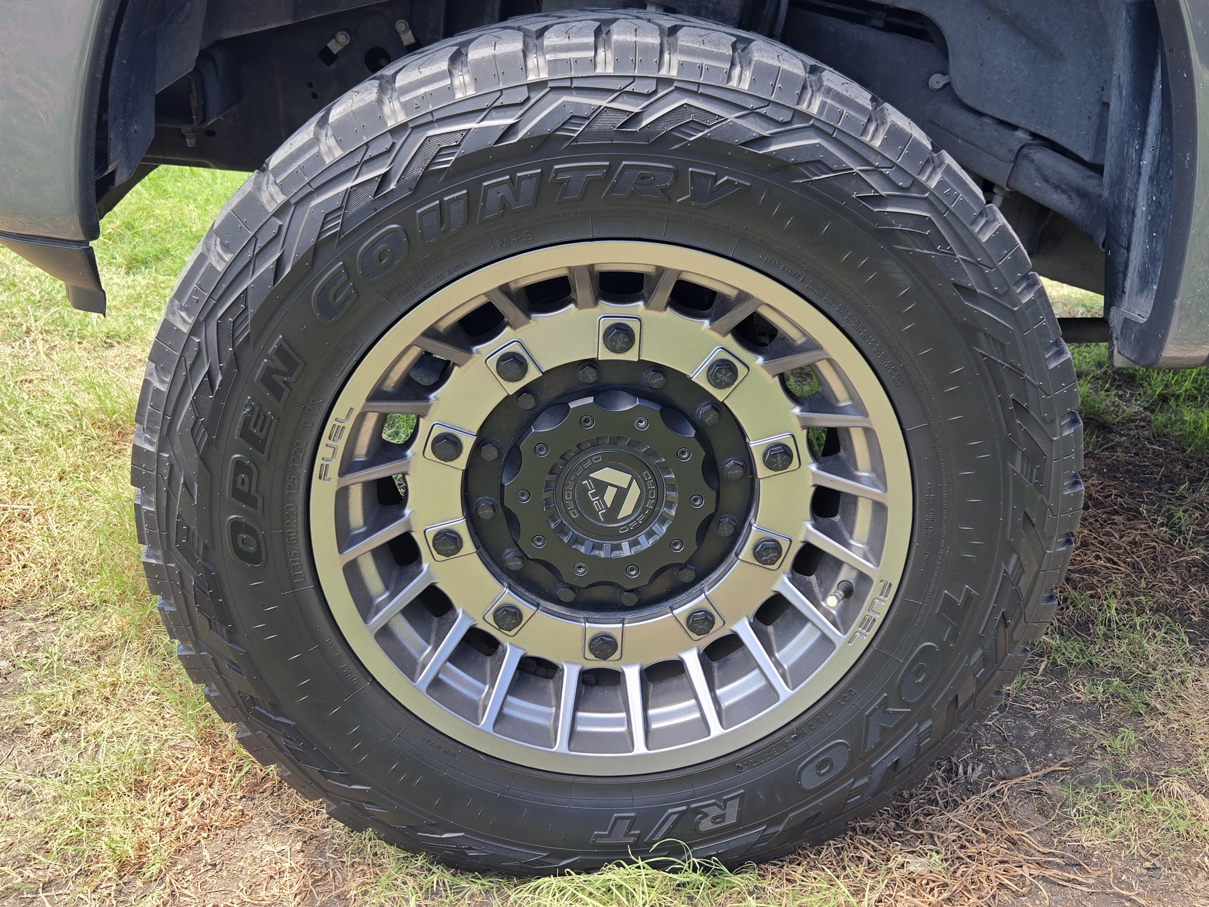 Used 2020 Ford F150 XLT w/ Equipment Group 302A Luxury AWD/4WD image 9