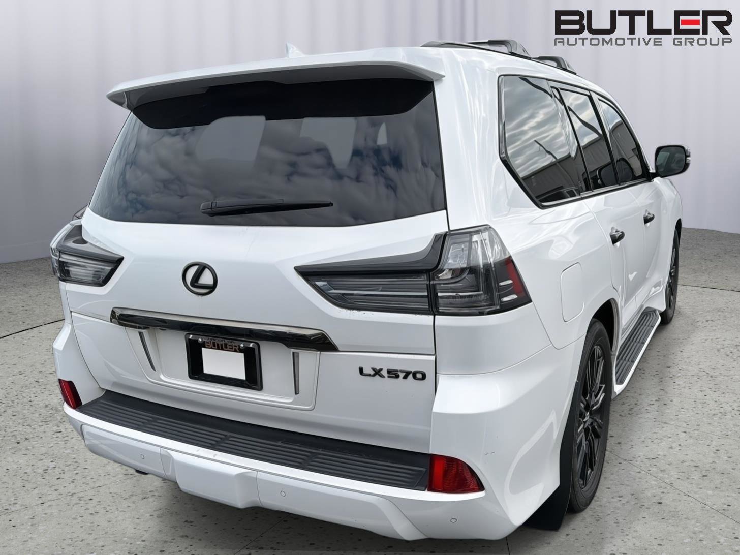 Used 2021 Lexus LX 570 4WD w/ Inspiration Series #2 image 8