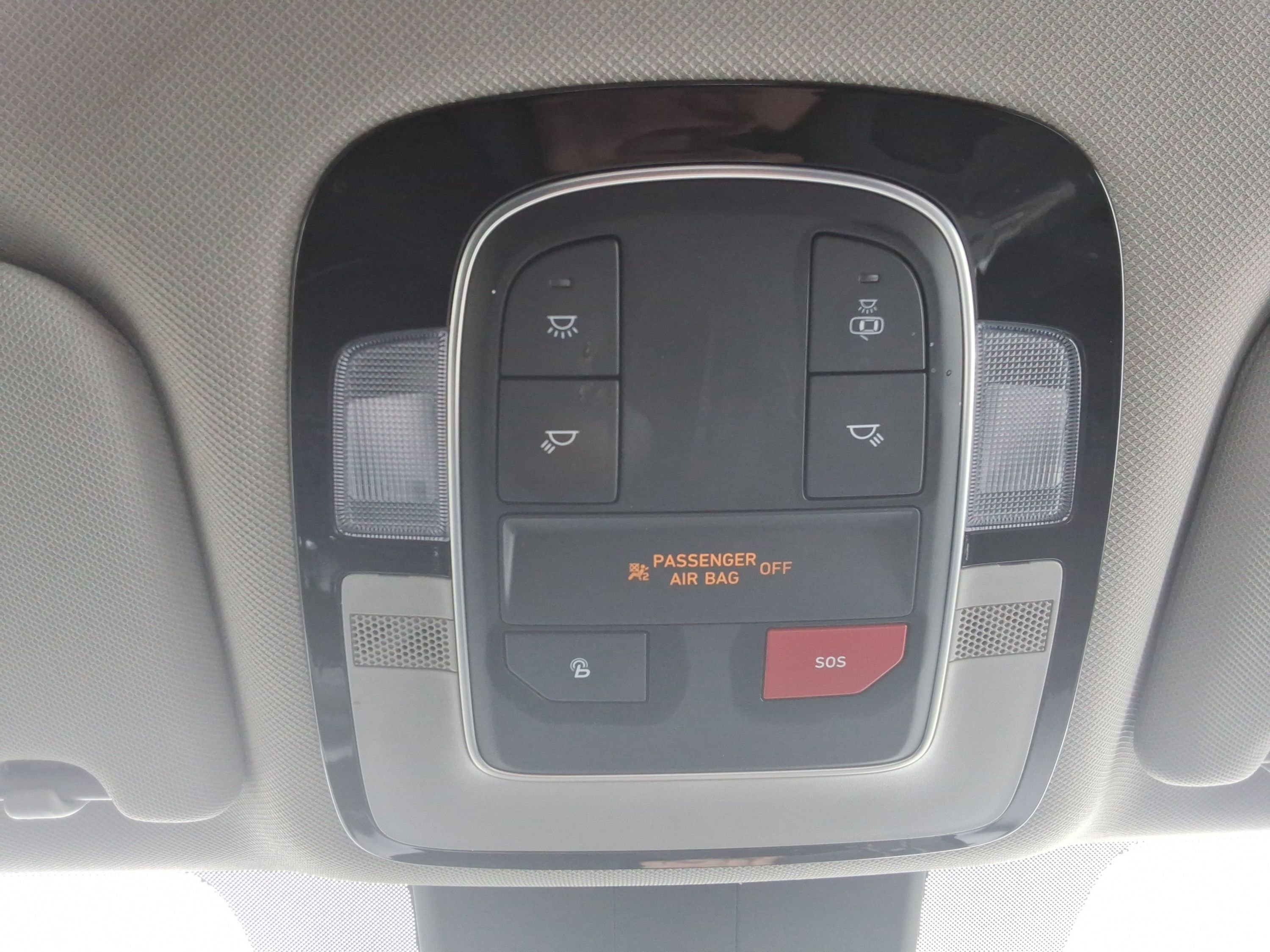 Used 2023 Hyundai Santa Fe SEL image 18