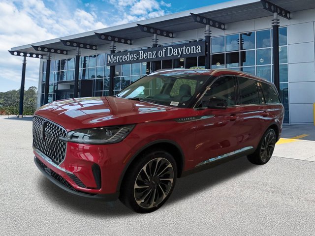 Used 2025 Lincoln Aviator Reserve w/ Equipment Group 201A image 8