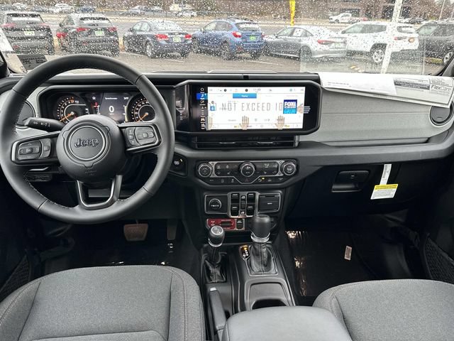 New 2026 Jeep Gladiator Sport AWD/4WD image 11