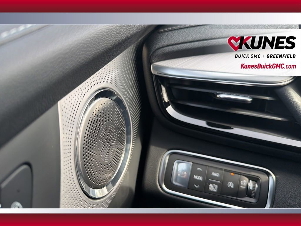 New 2026 Buick Enclave Avenir w/ Super Cruise Package image 37