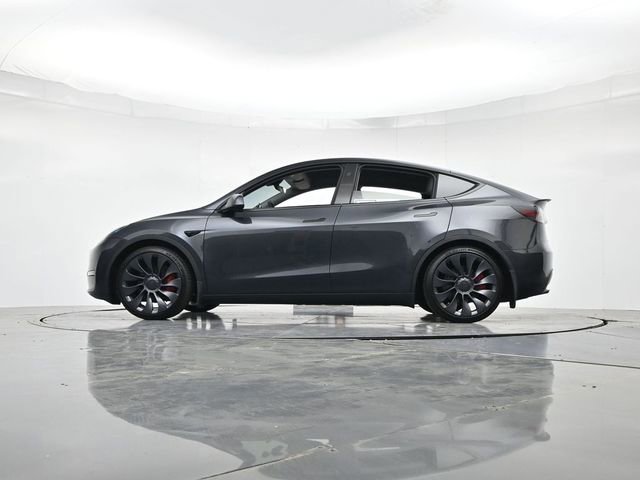 Used 2024 Tesla Model Y Performance image 39