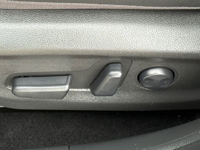 Used 2019 Hyundai Elantra GT N Line w/ Tech Package 03 image 19