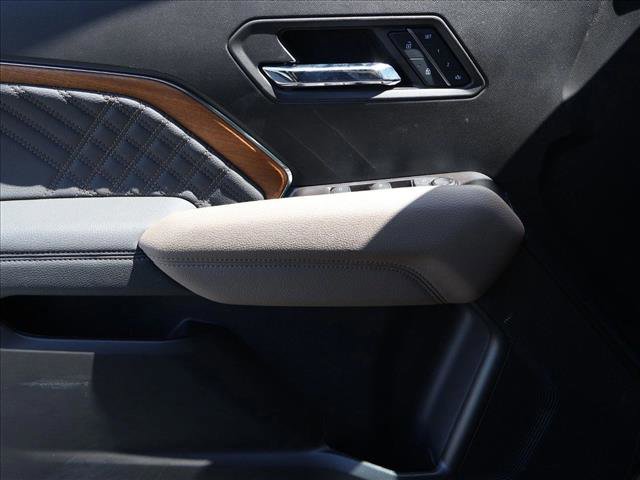 Used 2024 GMC Canyon Denali AWD/4WD image 11