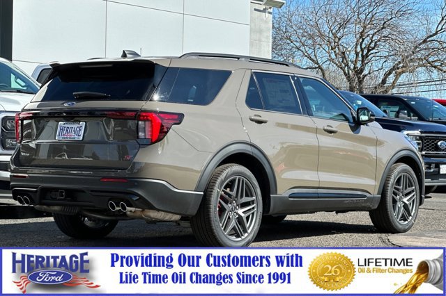 New 2026 Ford Explorer ST w/ Sun And Sound Package image 4