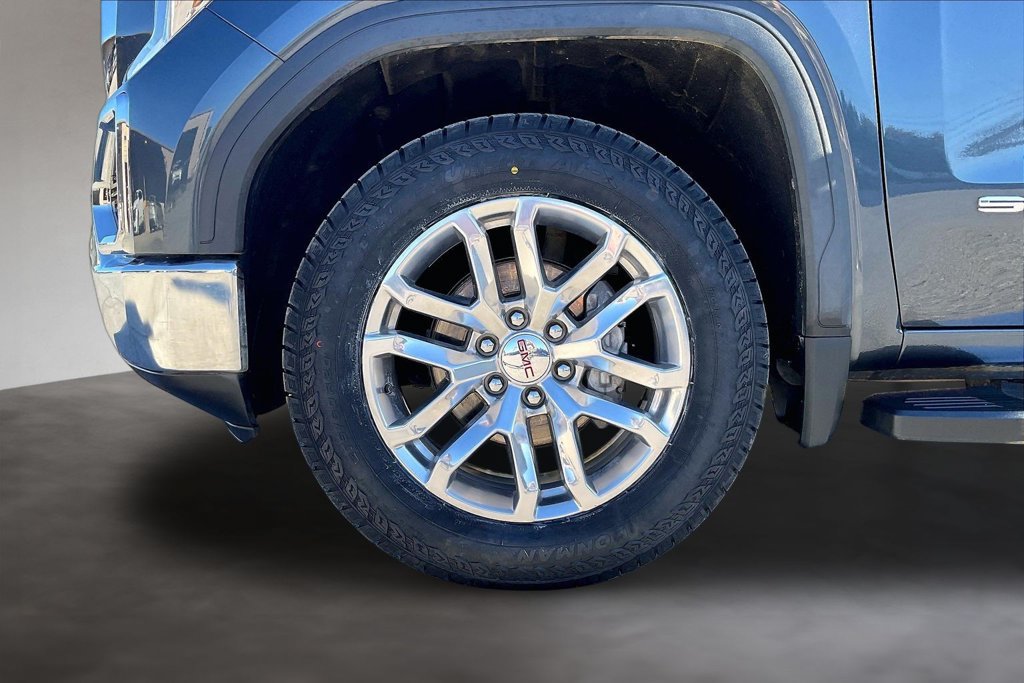 Used 2021 GMC Sierra 1500 SLT w/ SLT Premium Package AWD/4WD image 33
