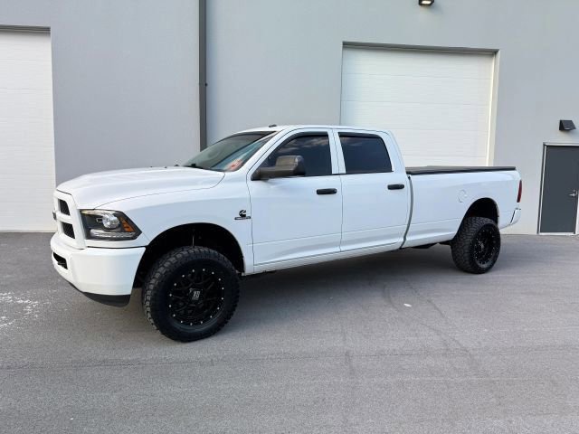 Used 2018 RAM 2500 Tradesman w/ Chrome Appearance Group image 3