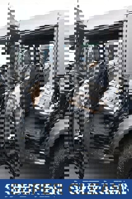 Used 2024 Ford Bronco Wildtrak image 17