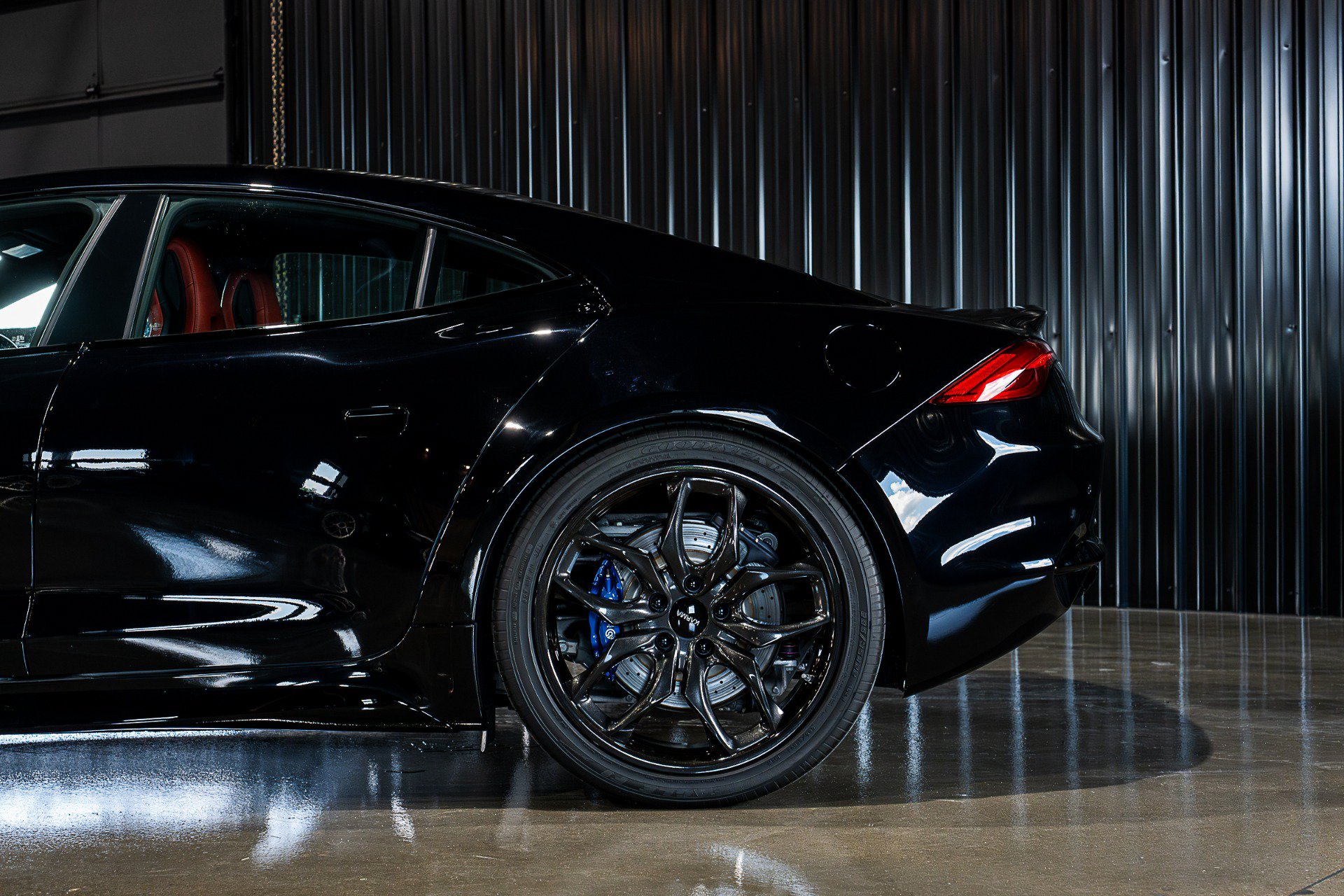 Used 2025 Karma Revero Luxury RWD image 29