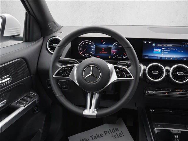 Used 2026 Mercedes-Benz GLB 250 image 30