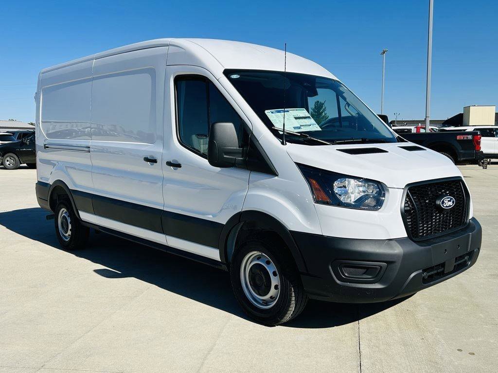New 2026 Ford Transit 250 148 Medium Roof w/ Load Area Protection Package image 2