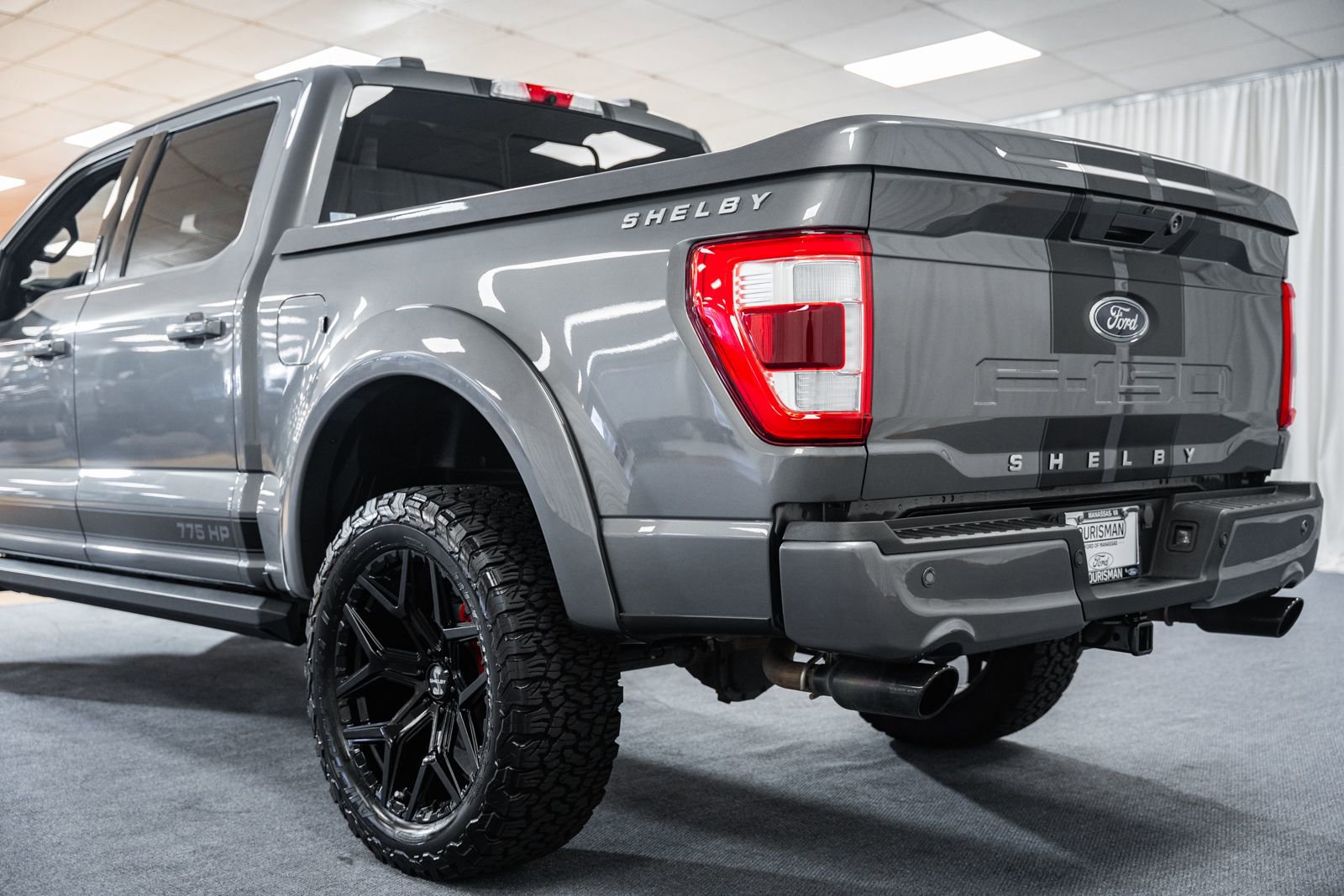 Used 2023 Ford F150 Lariat w/ Equipment Group 502A High AWD/4WD image 6