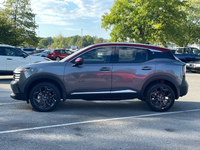 New 2027 Nissan Kicks SR AWD/4WD image 2