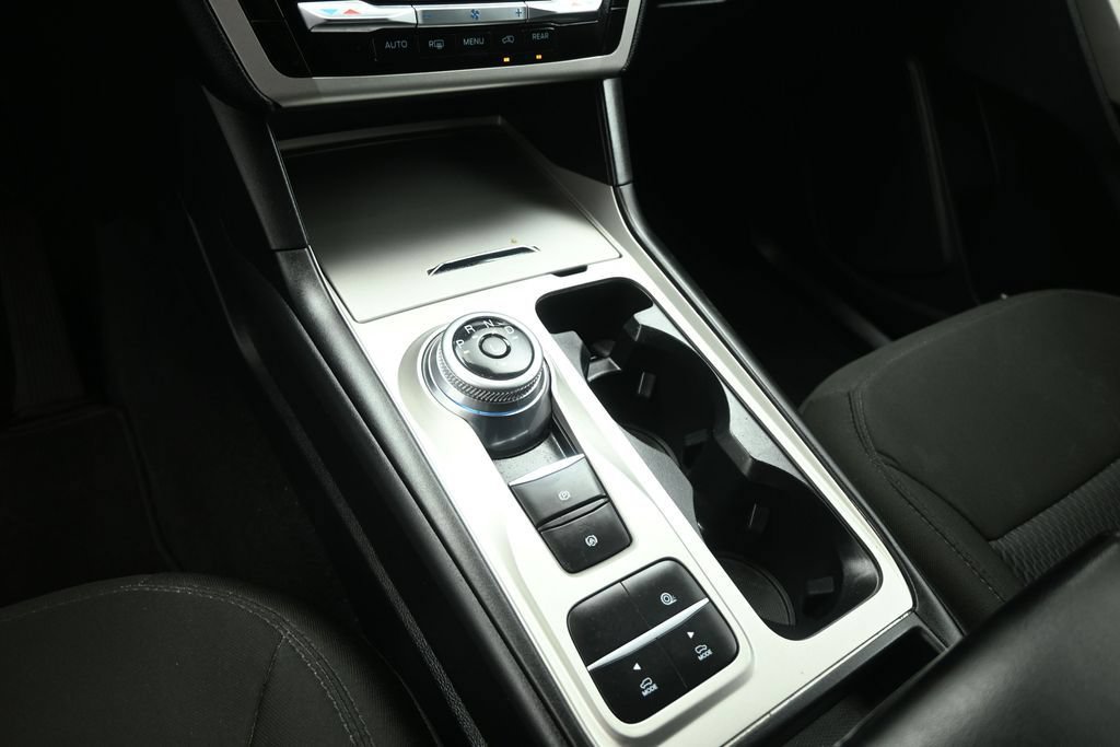 Certified 2022 Ford Explorer XLT RWD image 17
