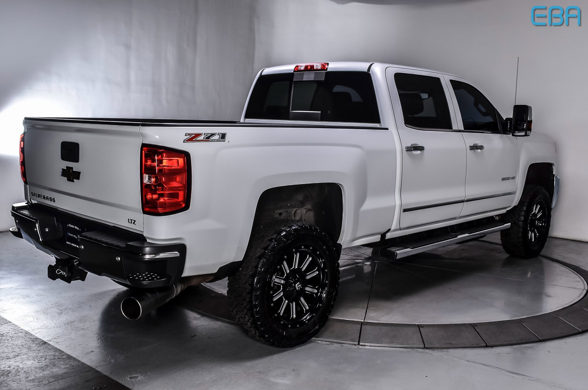 Used 2017 Chevrolet Silverado 2500 LTZ w/ Duramax Plus Package image 5