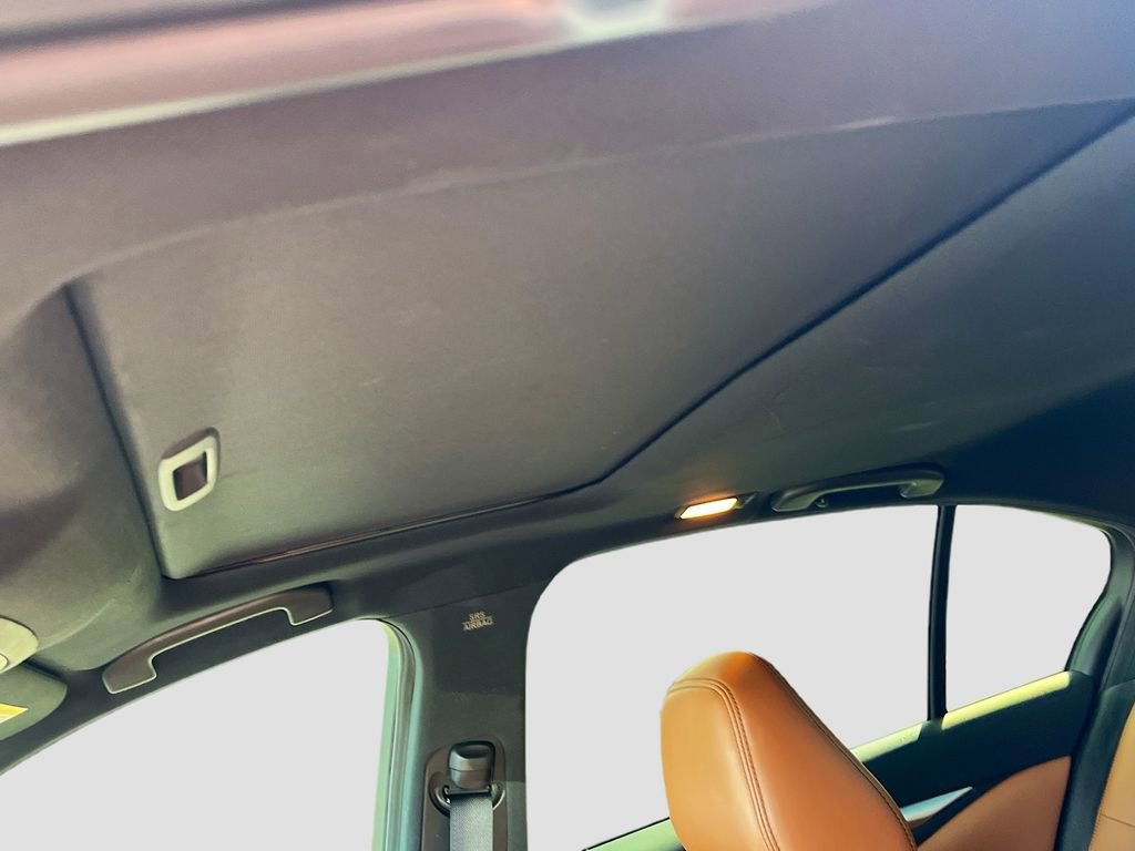 Used 2023 INFINITI Q50 Sensory image 22