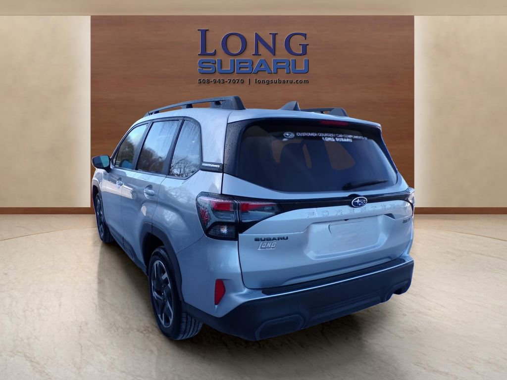 Certified 2025 Subaru Forester Limited image 9