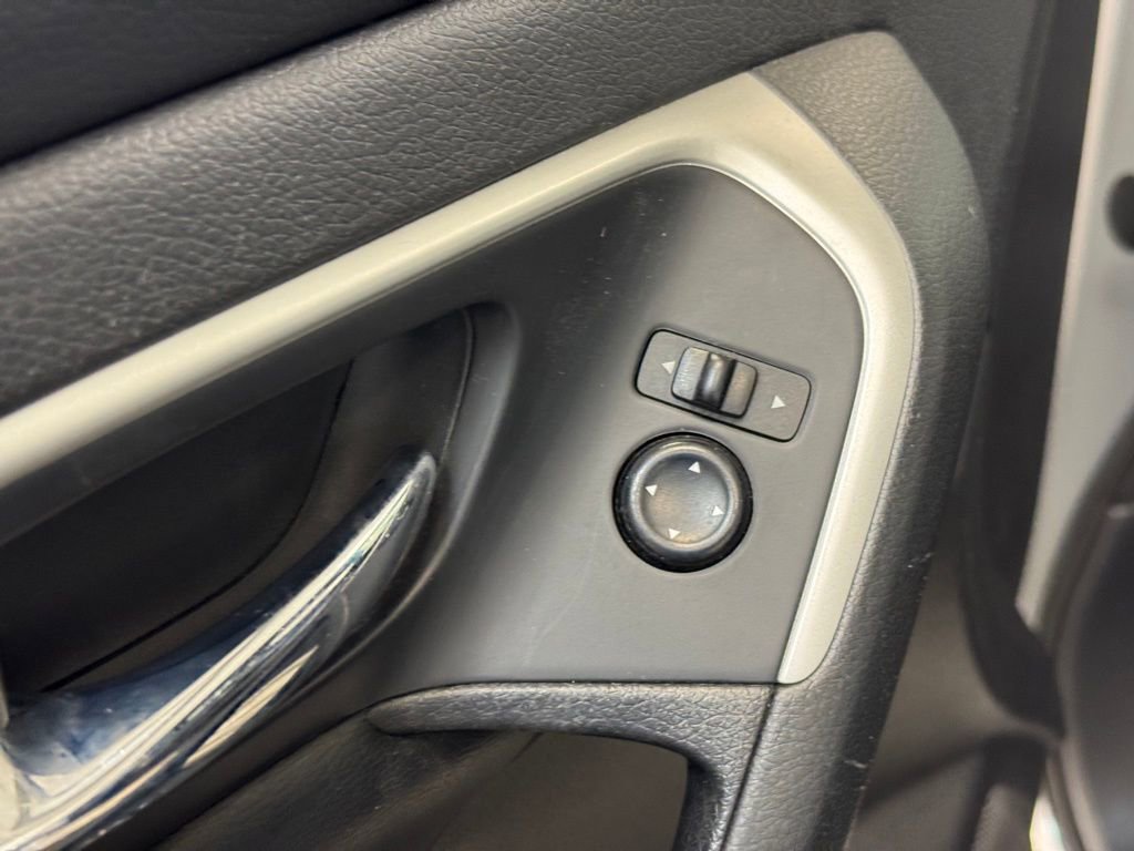 Used 2016 Nissan Altima 2.5 SL w/ 2.5 Technology w/LED Package image 9