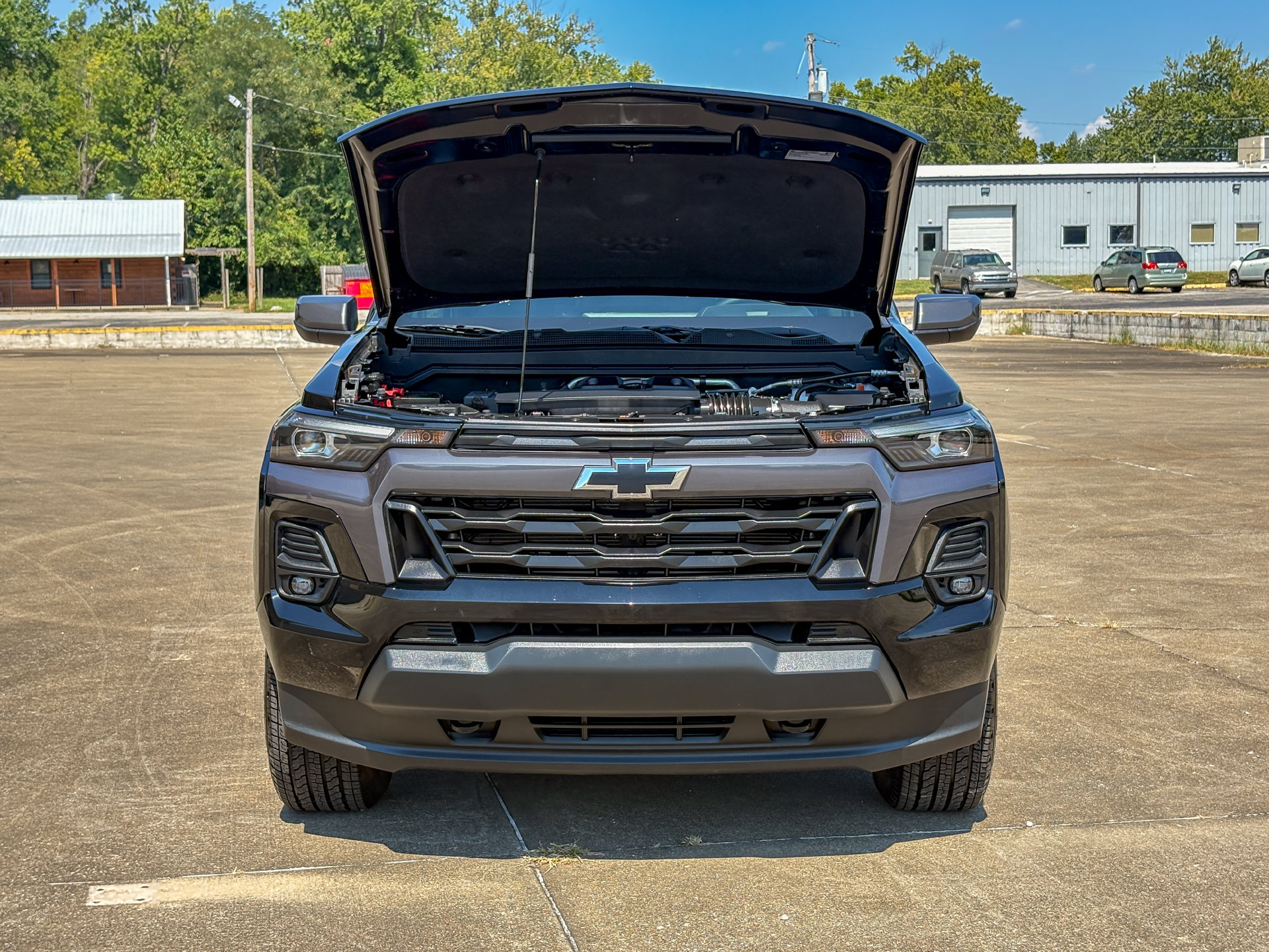 Used 2024 Chevrolet Colorado LT w/ LT Convenience Package III AWD/4WD image 31