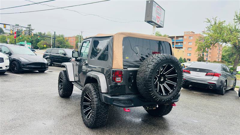 Used 2018 Jeep Wrangler Rubicon AWD/4WD image 23