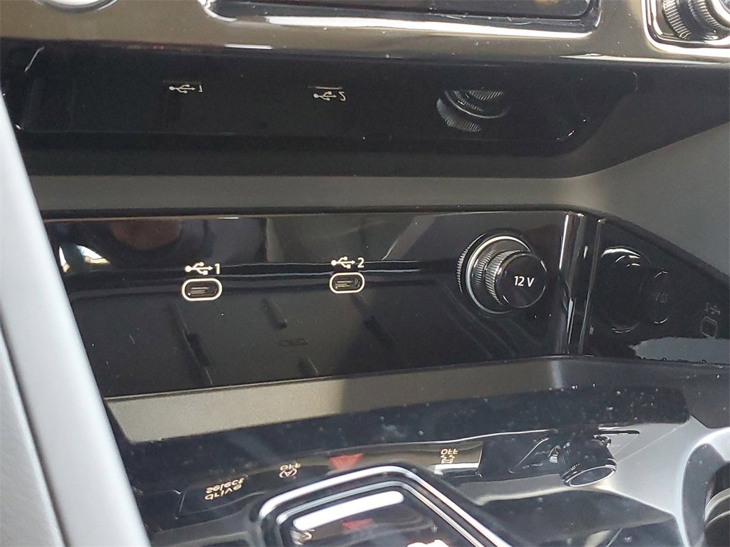 New 2025 Audi Q5 Premium Plus image 15