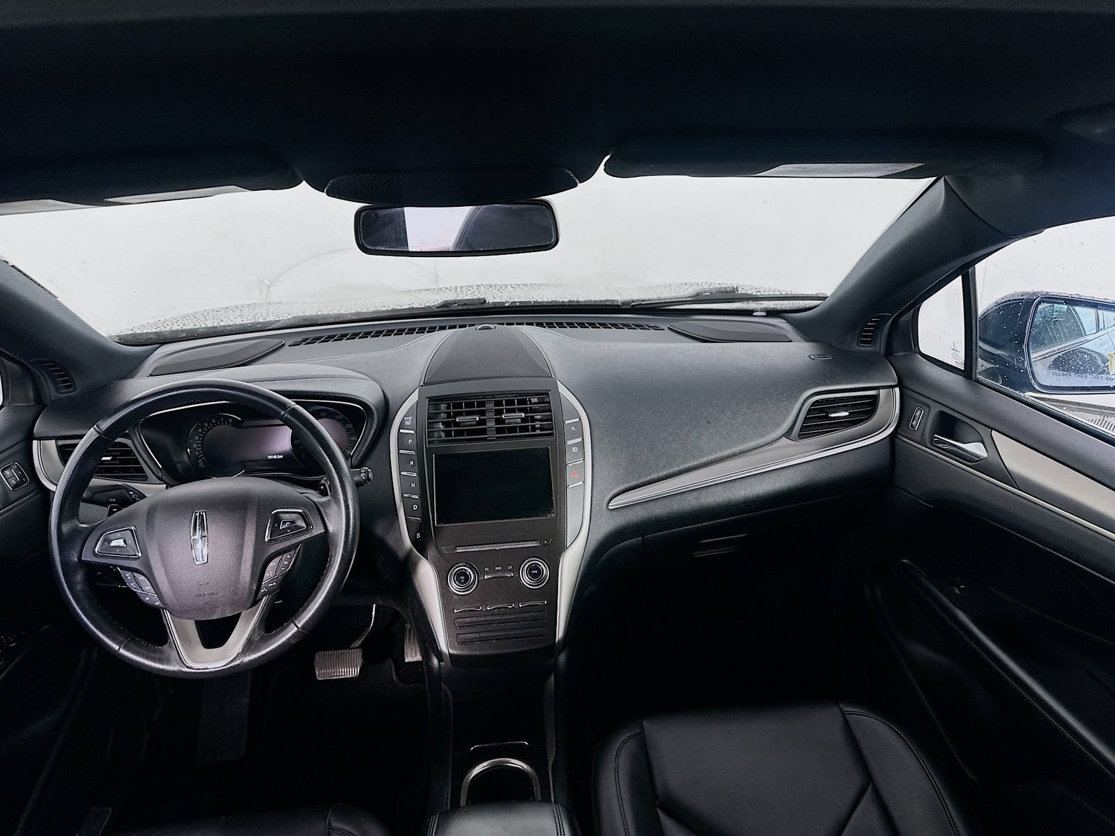 Used 2018 Lincoln MKC Premiere FWD image 22