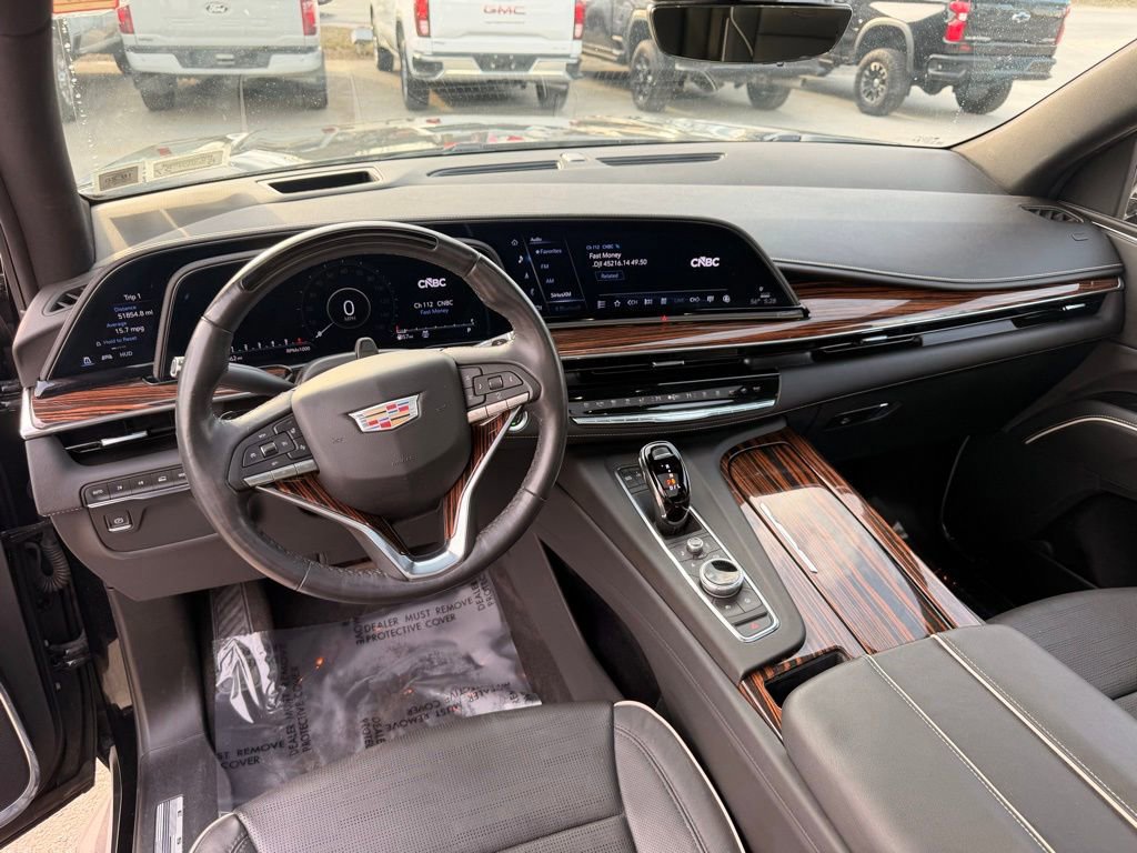 Used 2023 Cadillac Escalade Premium Luxury image 12