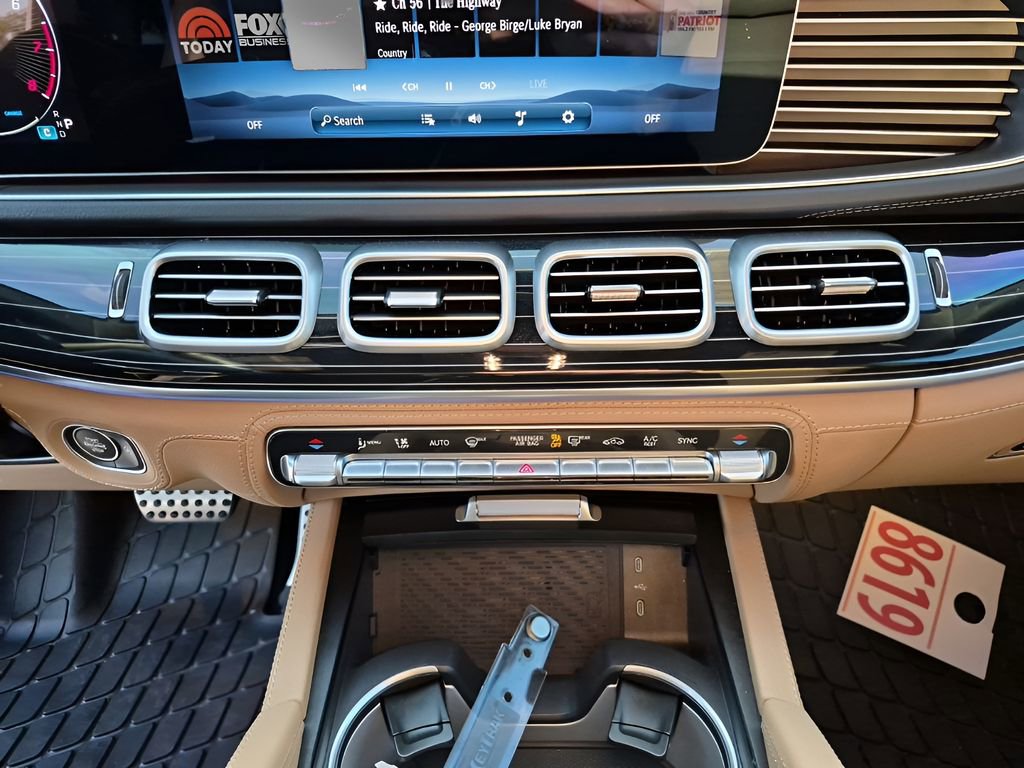 Used 2026 Mercedes-Benz GLS 580 4MATIC image 39