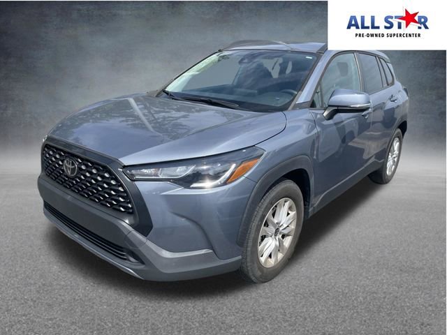 Used 2022 Toyota Corolla Cross LE FWD image 1