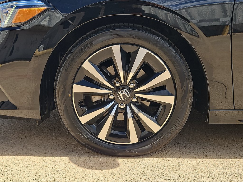 Used 2024 Honda Civic EX image 33