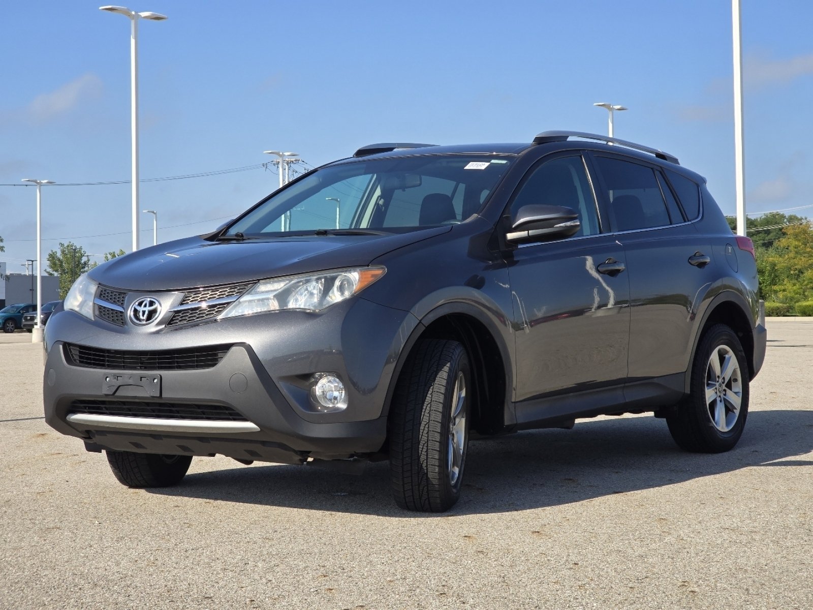 Used 2015 Toyota RAV4 XLE FWD image 15